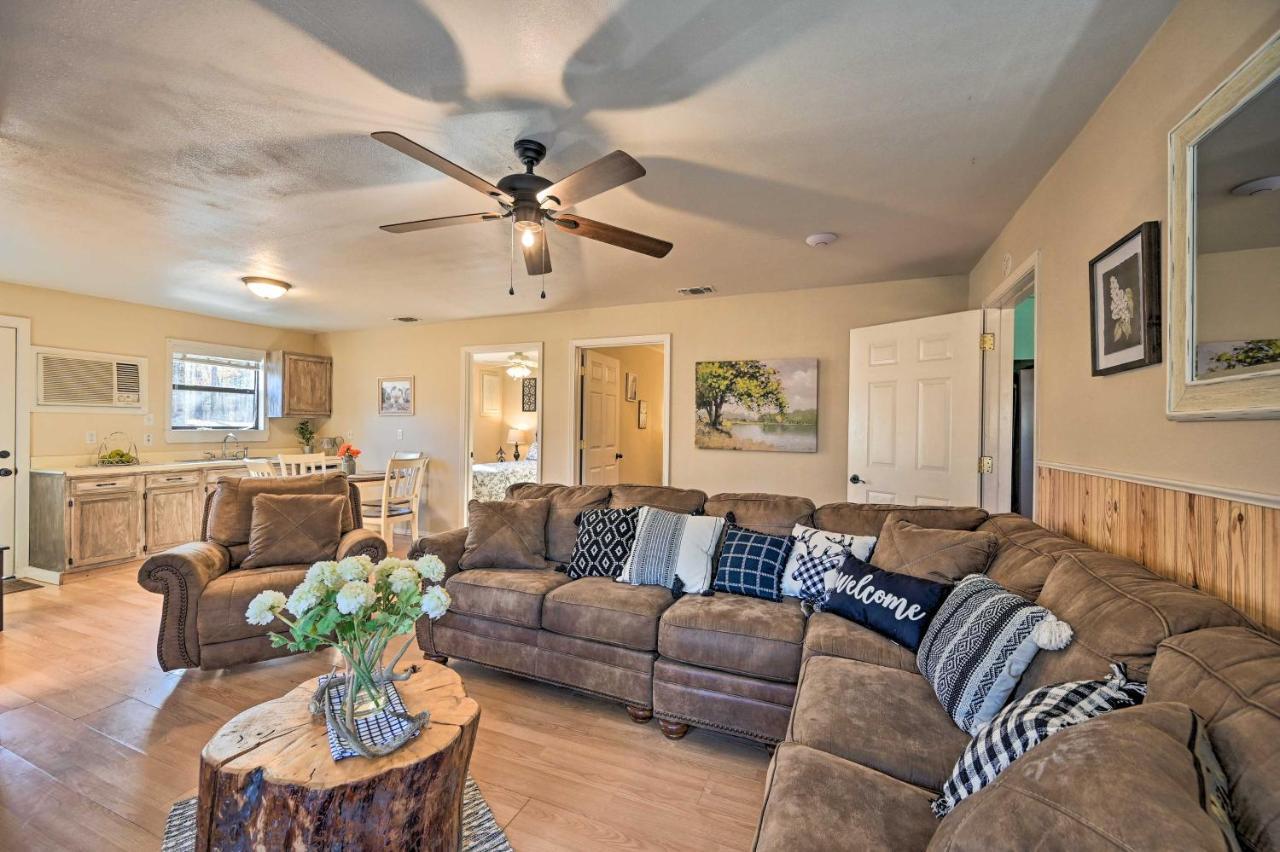 Villa Pet-Friendly Shady Oaks Broken Bow Gem With Patio! Exterior foto
