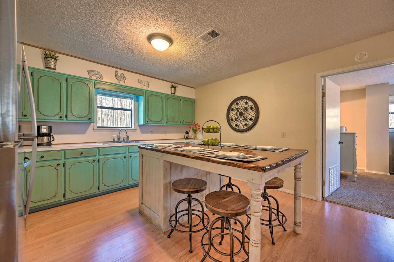 Villa Pet-Friendly Shady Oaks Broken Bow Gem With Patio! Exterior foto