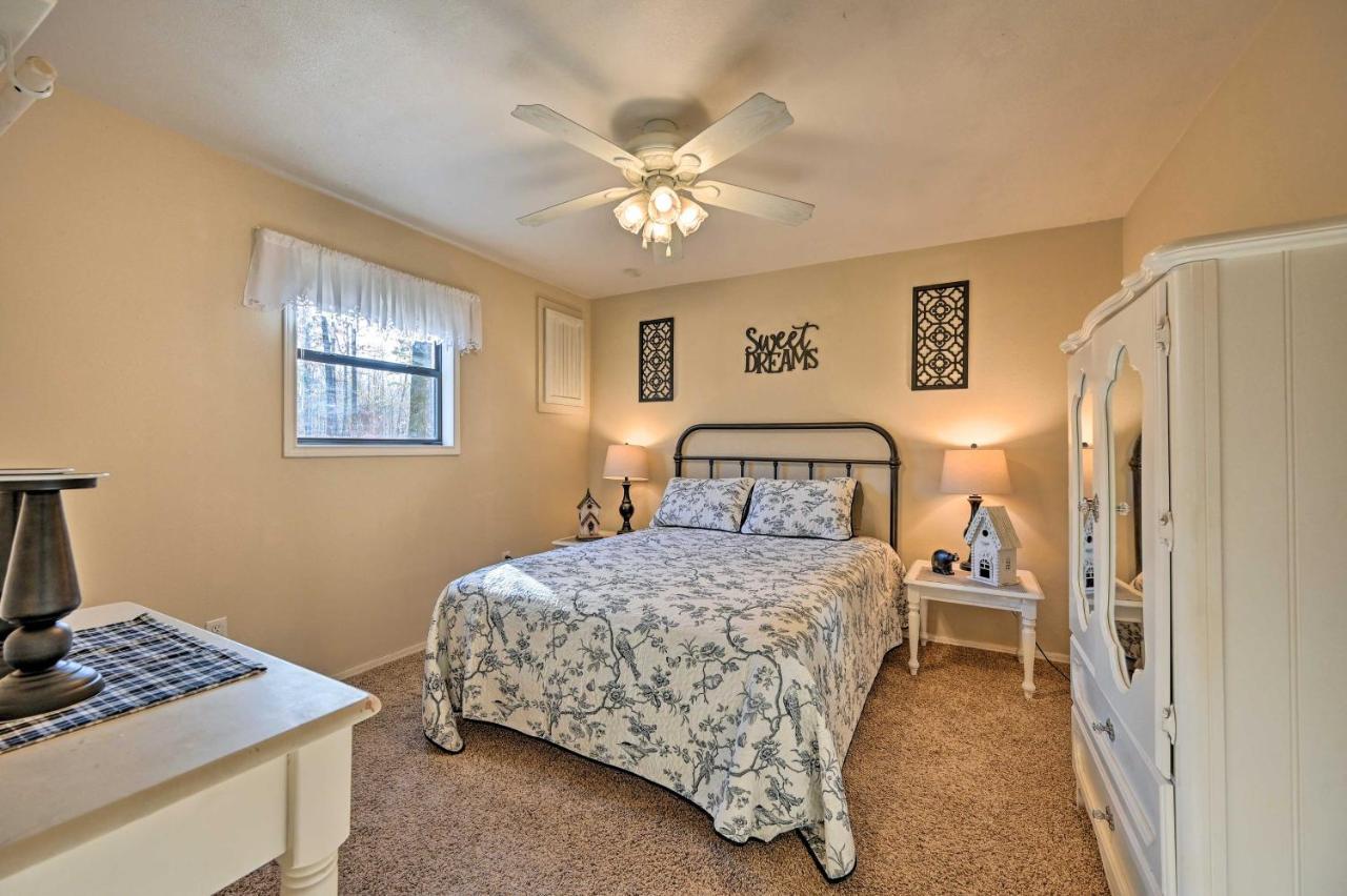 Villa Pet-Friendly Shady Oaks Broken Bow Gem With Patio! Exterior foto